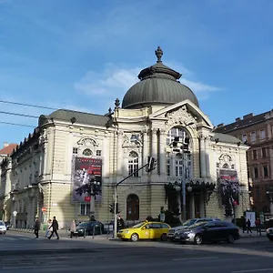 Appartamento Nozzi, Budapest